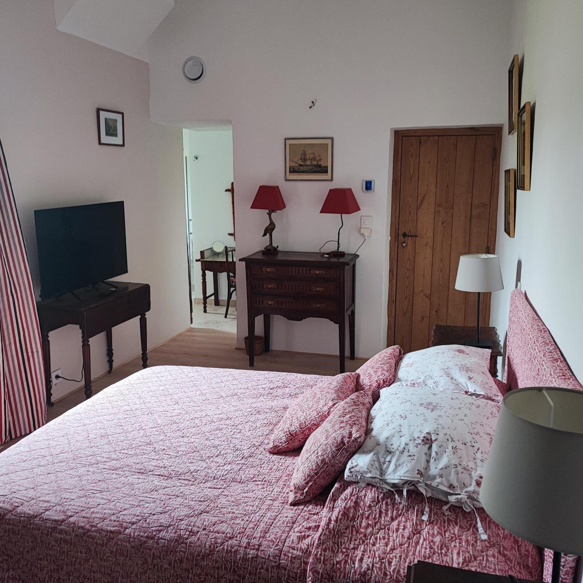 Magnanerie De Sainte Croix Hotel Екстериор снимка