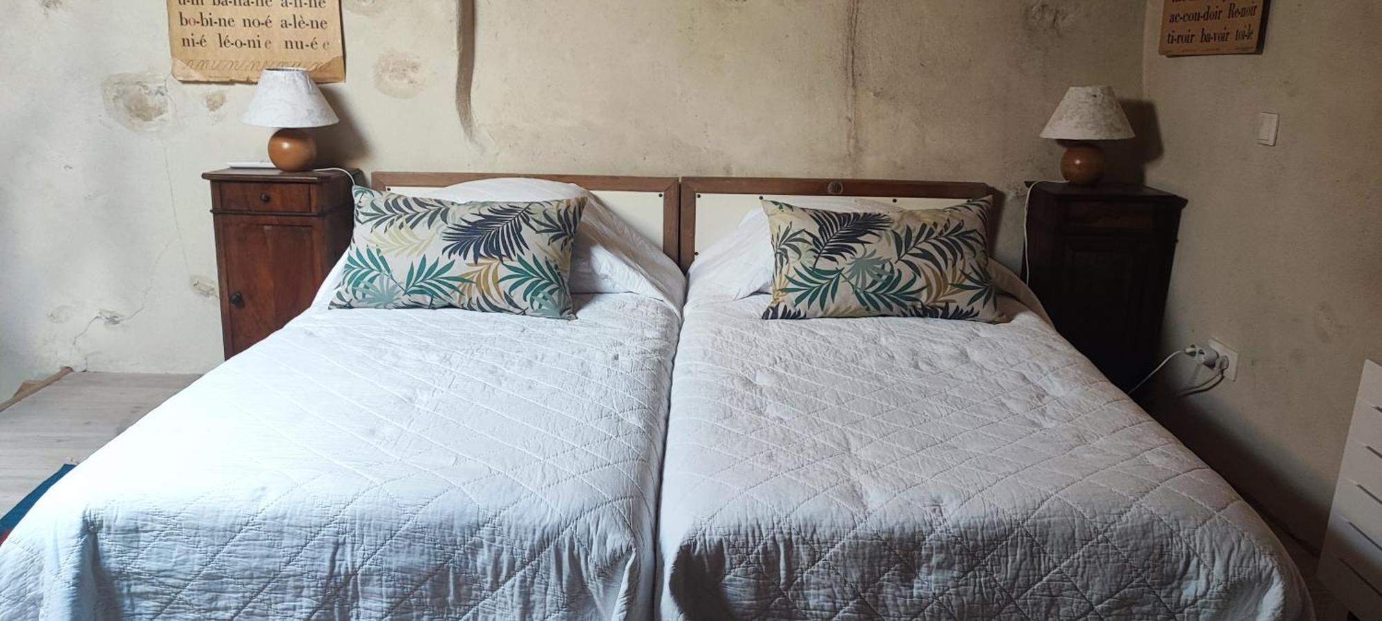 Magnanerie De Sainte Croix Hotel Стая снимка